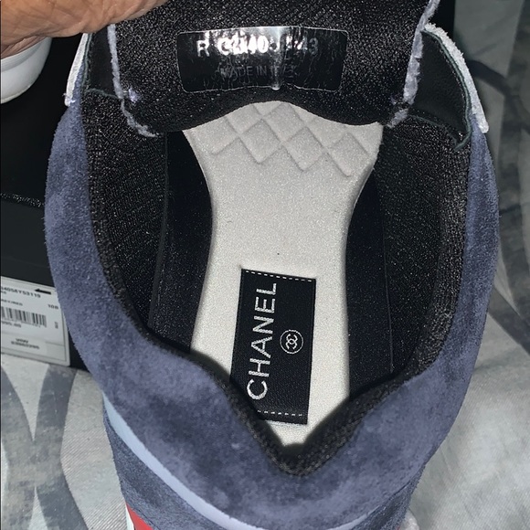 AUTHENTIC Men Chanel Sneakers - Picture 4 of 4